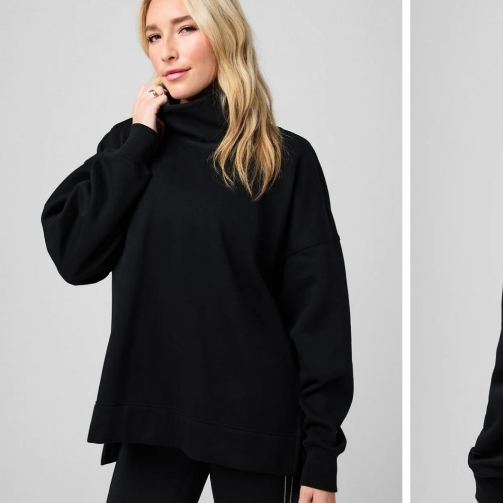 NWT Fabletics Fleece Oversized Tunic - Picture 4 of 4